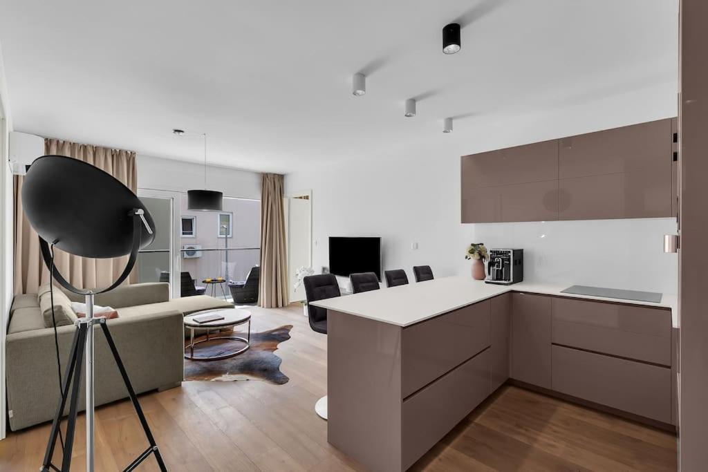 Apartment Dals - Makarska Exklusiv Tucepi Exterior photo